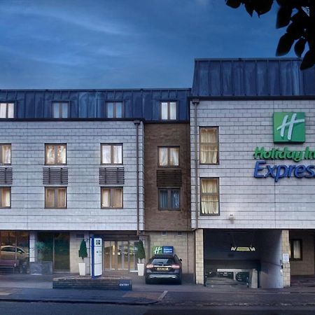 Holiday Inn Express Windsor By Ihg Ngoại thất bức ảnh