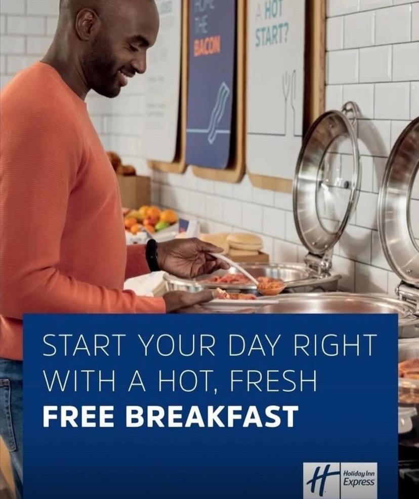 Holiday Inn Express Windsor By Ihg Ngoại thất bức ảnh
